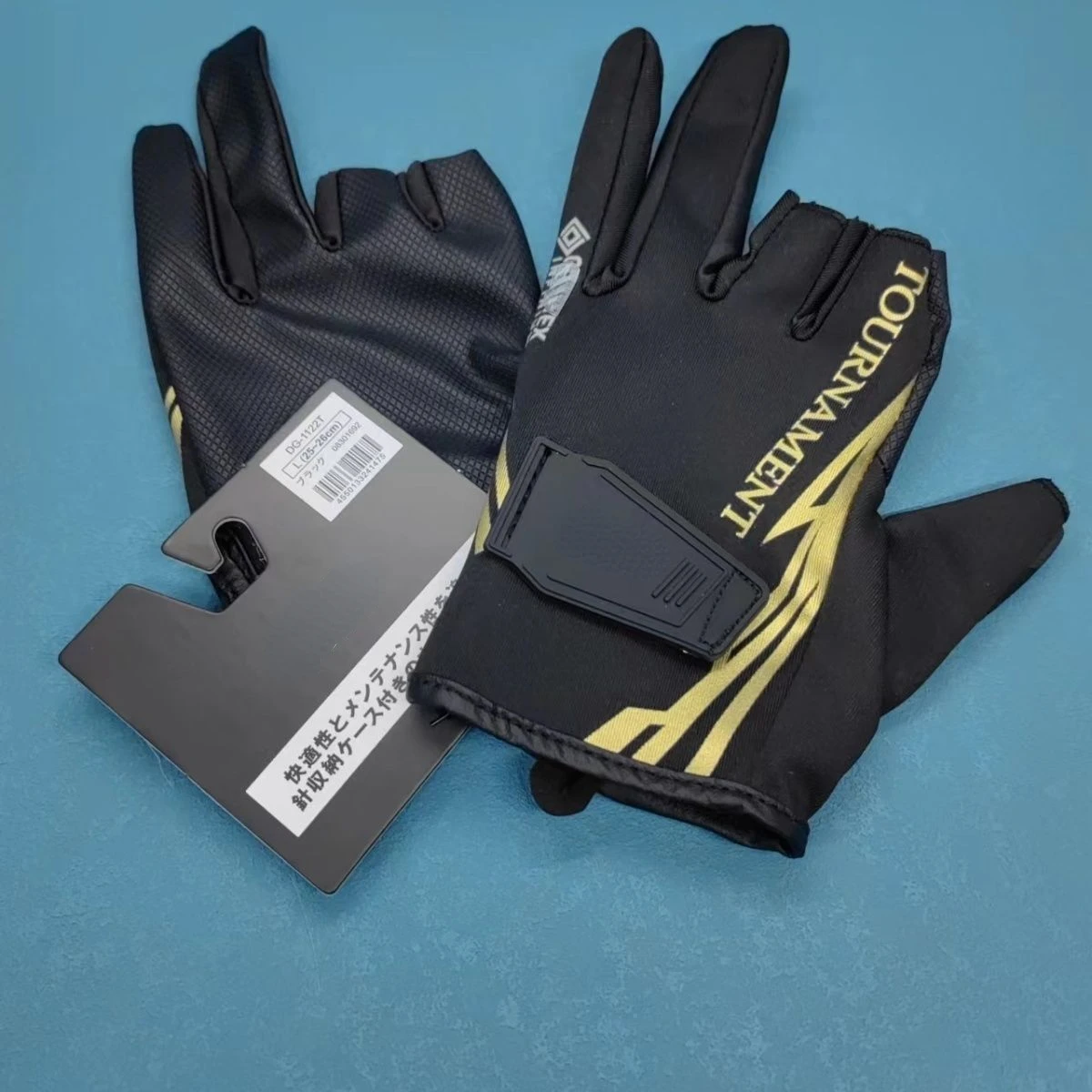 New Fishing Gloves Men Slip-proof Breathable Quick-drying Soft Mesh Wear-resistant Hook Rock Fishing Three-finger Cut Gloves