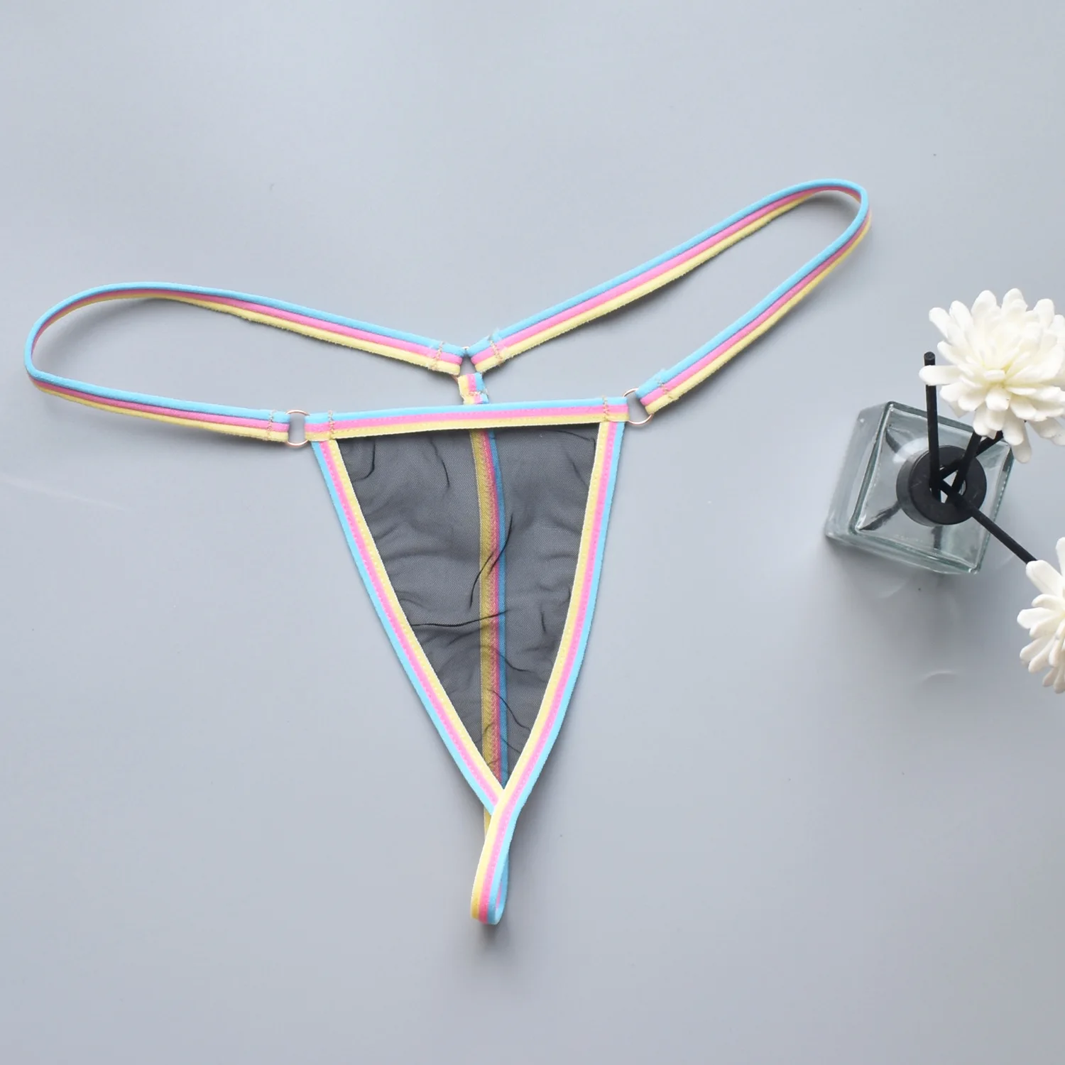 Women's thongs sexy and sexy candy colored super mini bikini couple game tempting women's underwear