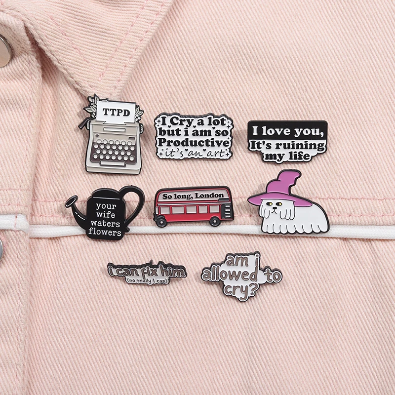 Berühmte weibliche Pop-Sänger Cartoon Emaille Pins lyrische Lyrics Broschen kreative Metall Revers Abzeichen Zubehör Geschenk für Freunde – Detail 5