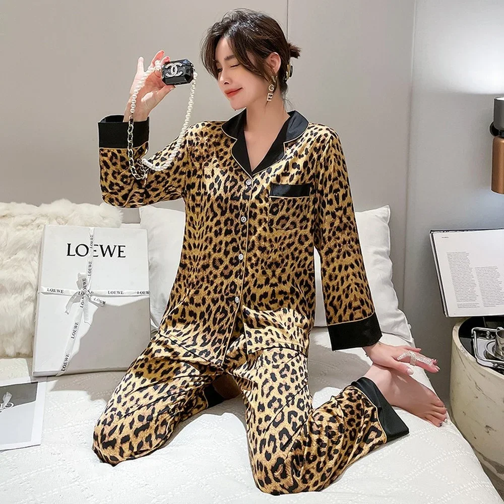 

Leopard Print Women's Pajama Satin Chiffon Long-sleeved Cardigan Suit Sexy Home Service New Pajamas Set for Women pijama mujer