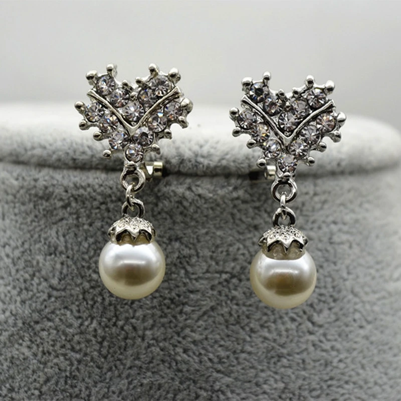Women Bridal Elegant Wedding Party White Pearl Flower Rhinestone Angle Necklace Earrings Necklace Jewelry Set Banquet Gift