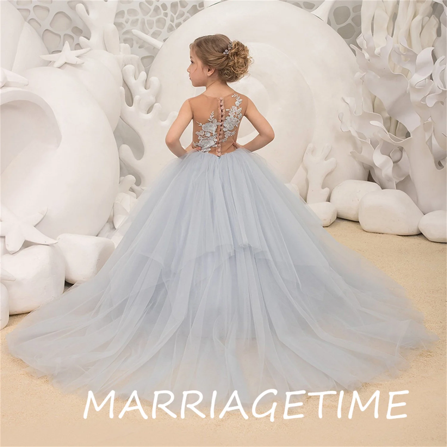 

Женское платье без рукавов, с аппликацией из тюля