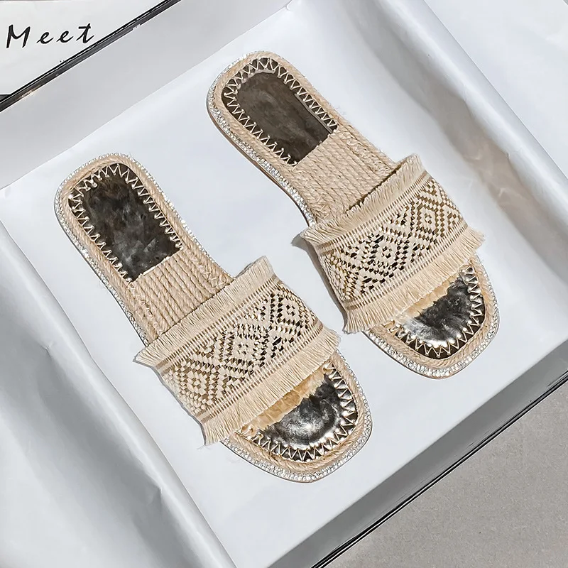 

2023 New summer Low-heeled slippers for women sandals Fashion brand design casual Straw slippers female Large size zapatos mujer