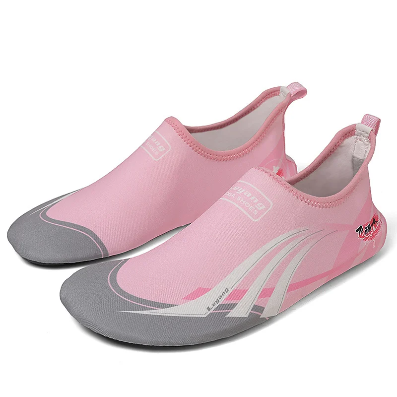 Hot Sale Pink Men Women Aqua Shoes Sneakers Quick Dry Barefoot Shoes Men Summer Unisex Gym Yoga Exercise Beach Swimming