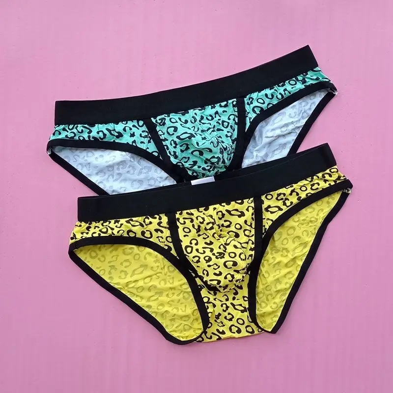 Sexy Panties Men's High-End Sports Stretch Men's Sexy Underwear Low Waist Cotton  U Pouch Briefs Stretch Tight Bulge Boxershorts