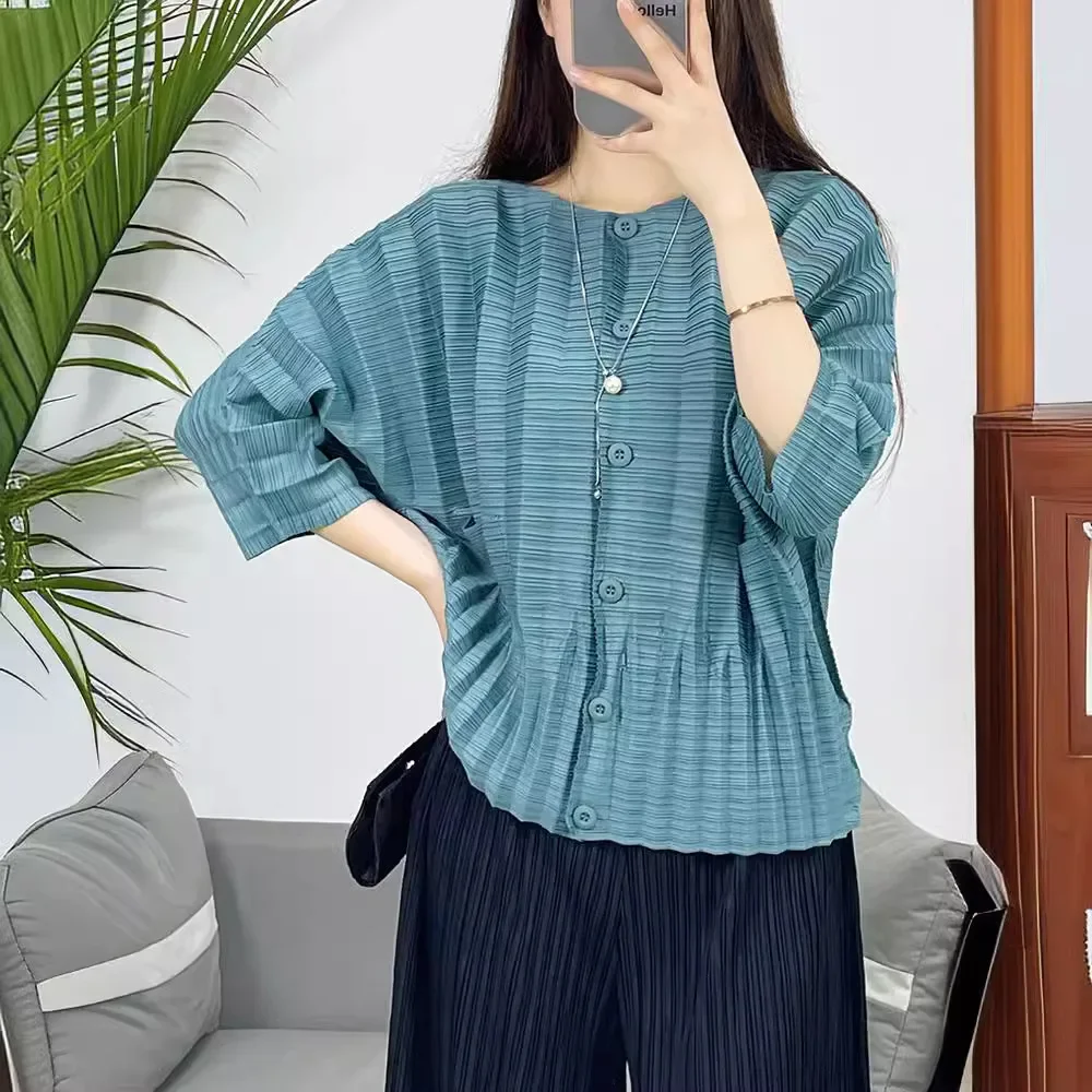 

2024 Summer New Pleated Casual Miyake Three-quarter Sleeve Shirt Tops Women's Slimming High-end Women's Cardigan