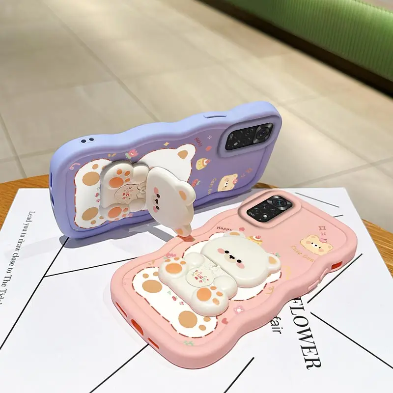 Naughty Cat Wavy Silicone Phone Case Cover