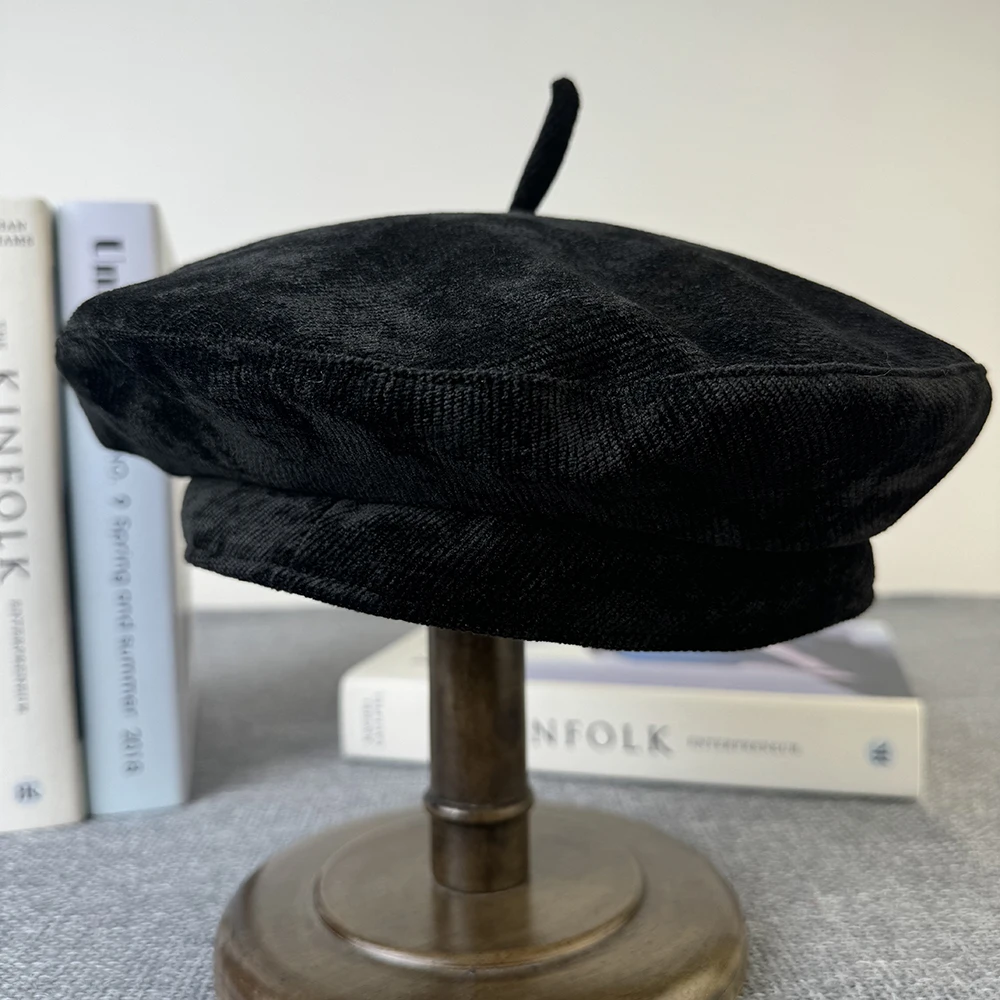 Classic Premium Black Corduroy Beret Autumn Winter Thin Solid Color Trendy Versatile Painter Hat Simple Caps for Women FDM10