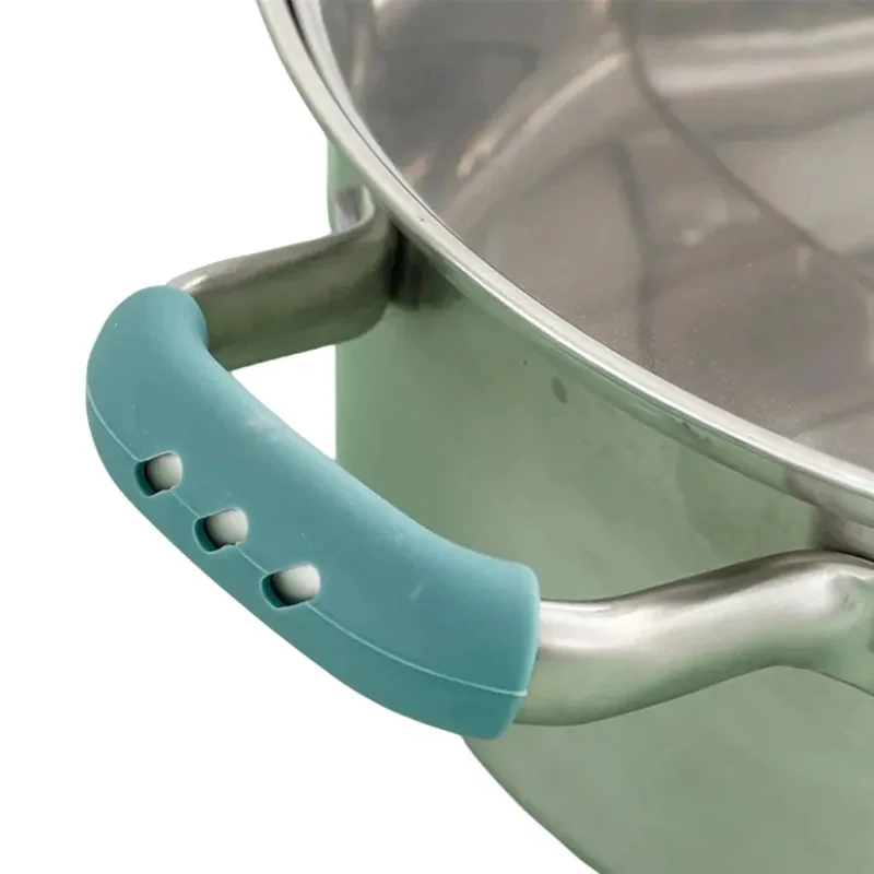 

4pcs Grip Silicone Pot Holder Sleeve Heat Resistant Pot Glove Pan Handle Cover Grip Kitchen Tools Kitchen Gadgets