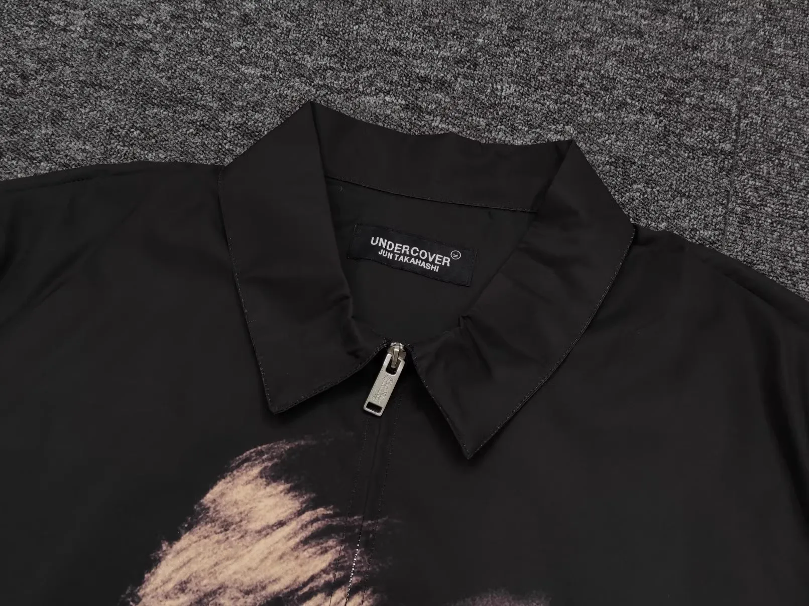 2024 UNDERCOVER cindy sherman printed zip-up sleeve jacket