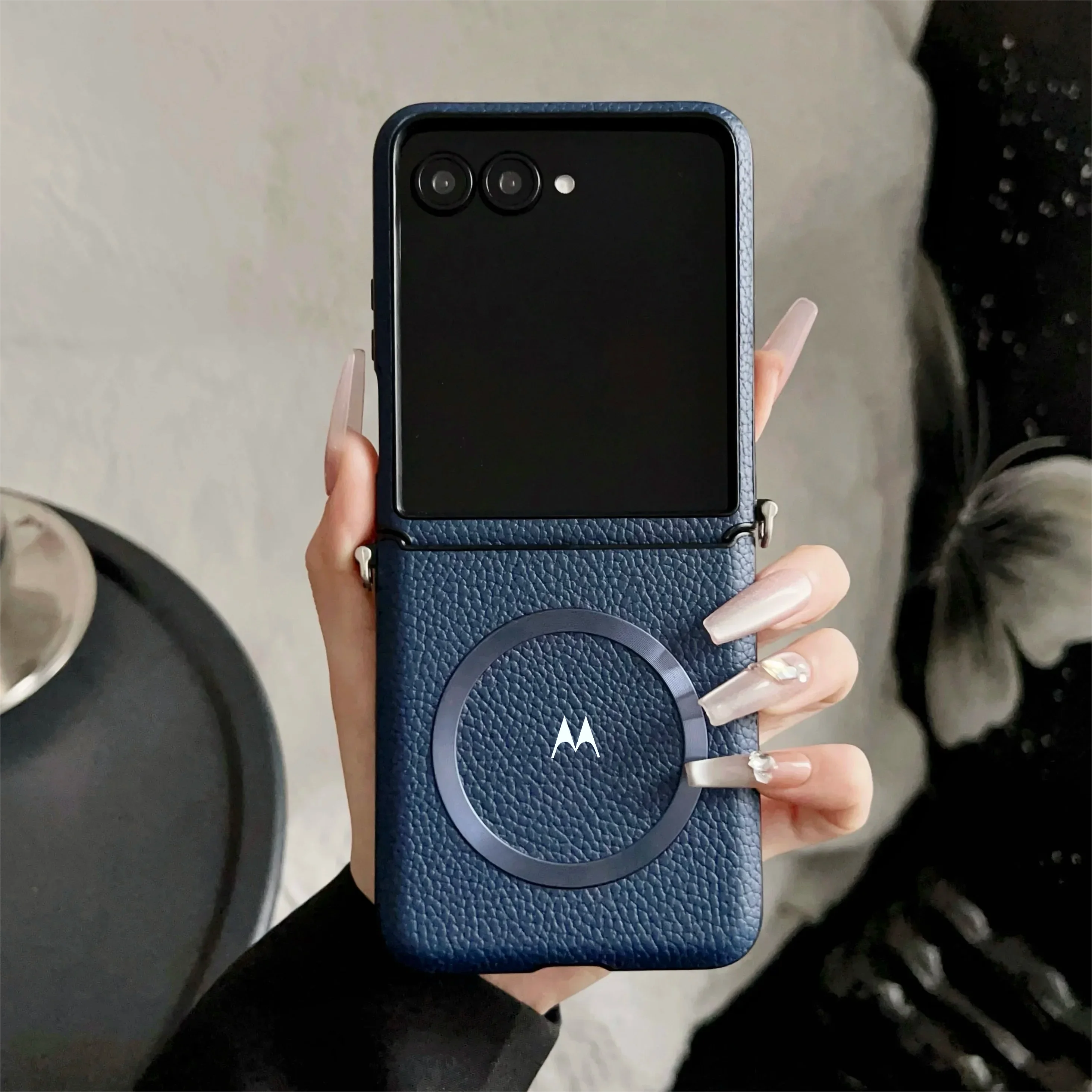Luxury PU Leather Magnetic Shockproof Cover with Magsafe Wireless Charging