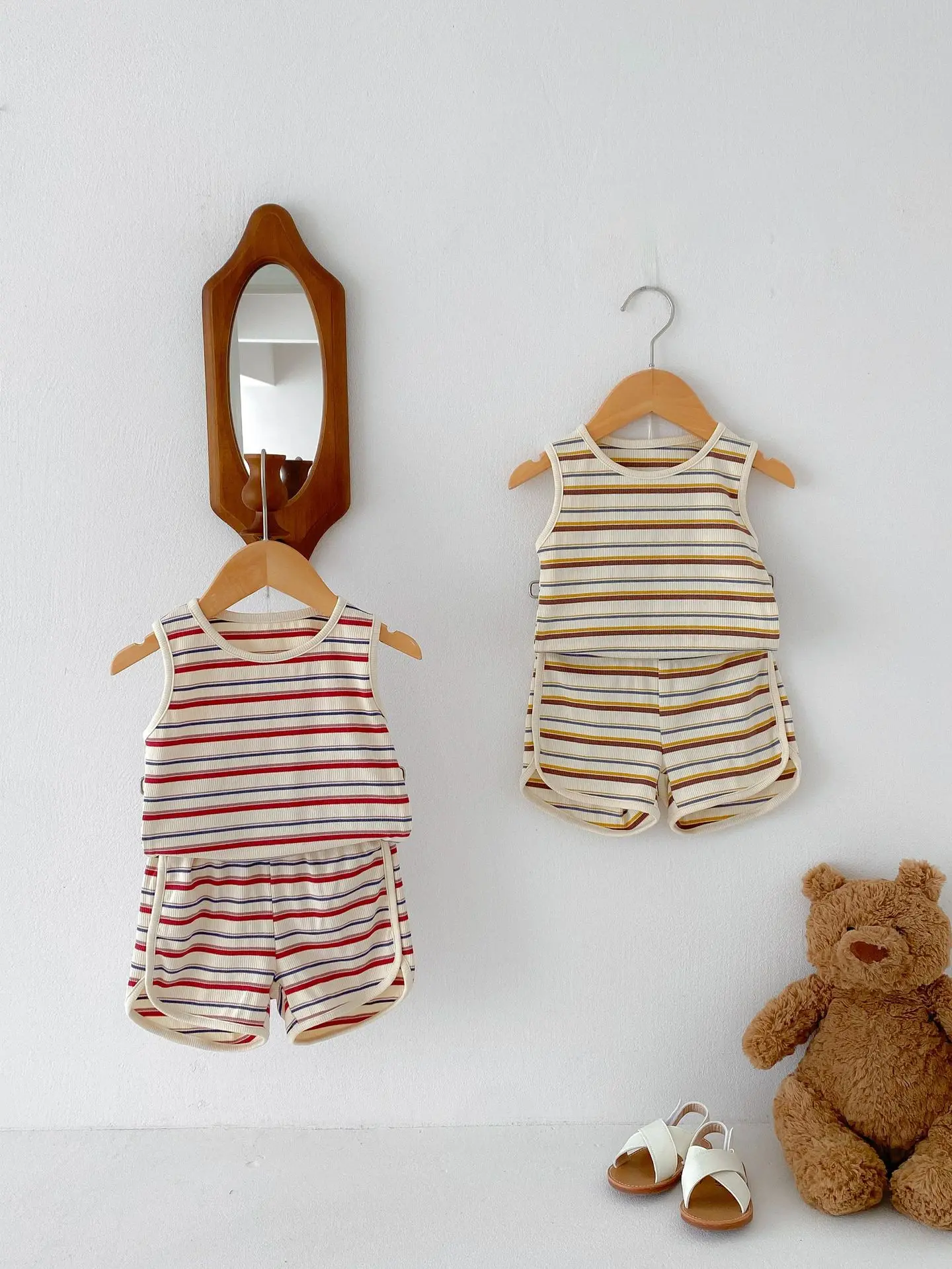 Description Picture 6 of item2pc Boys Clothes Set Summer Striped Sleeveless Vest + Shorts Casual Outfits Set with Pants for Kids Boys Sportwear Outerwear