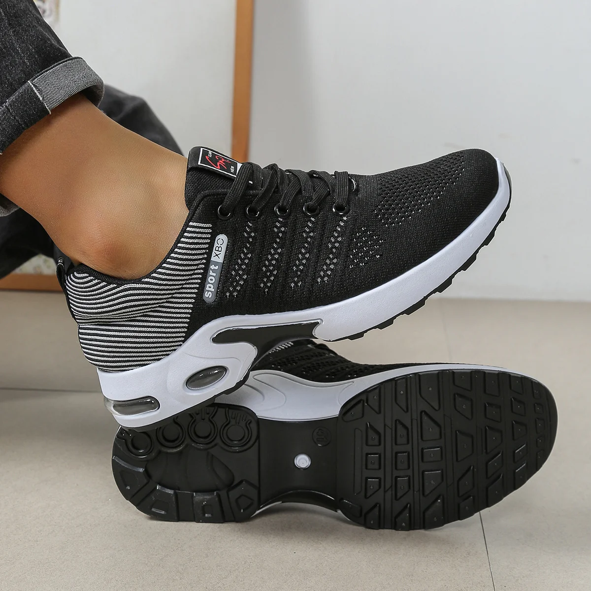 Men's casual sports shoes, breathable mesh lace-up versatile sports shoes 3