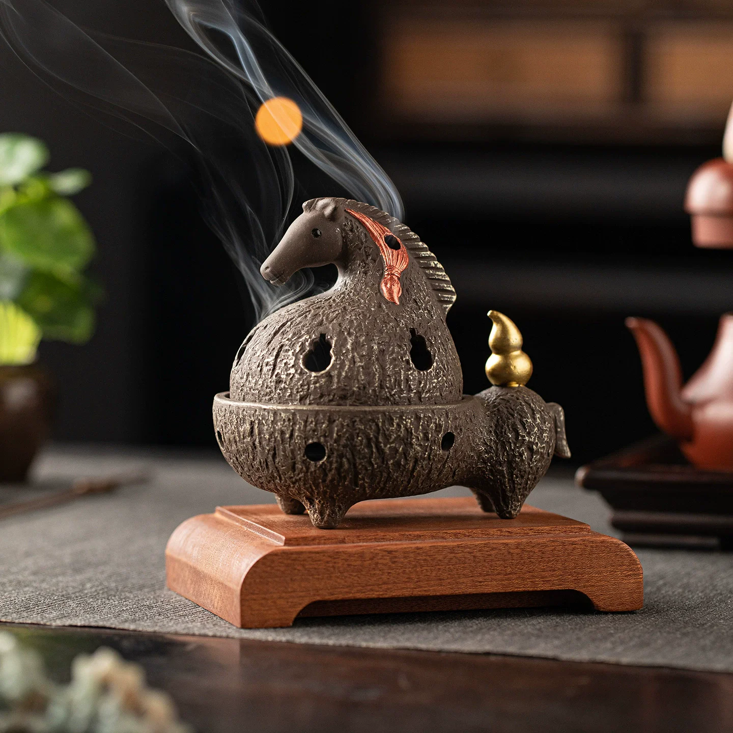 Antique Zisha Tang Horse Incense Burner, Ceramic Censer for Stick Incense, Fortune Horse Statue Home Decor, Zen Desktop Ornament