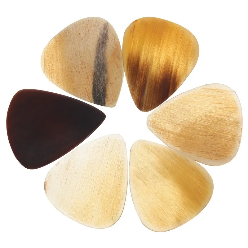 Natural Bullhorn Paddle for Folk Guitar, Durable and Non Slip, Performance Paddle, 1PC guitar bullhorn paddle