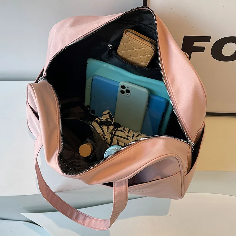 New Capacity New Women's Travel Women Travel Bags and Trendy Handheld Short Distance Portable Delivery Luggage Bag