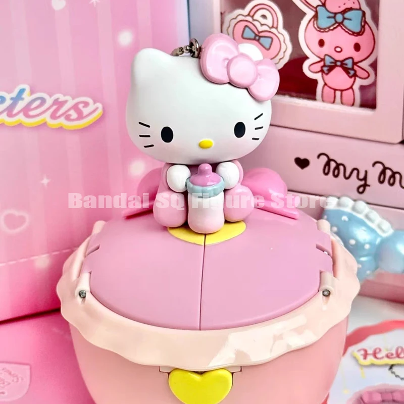 

Подвеска Sanrio с надписью «Hello Kitty»