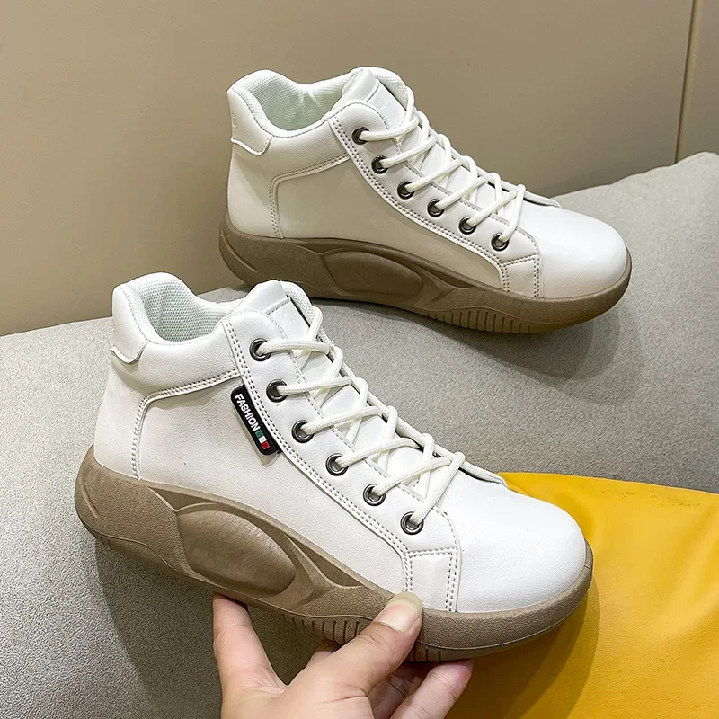 

Autumn new Korean version high-top little white shoes INS student fashion street casual running board shoes