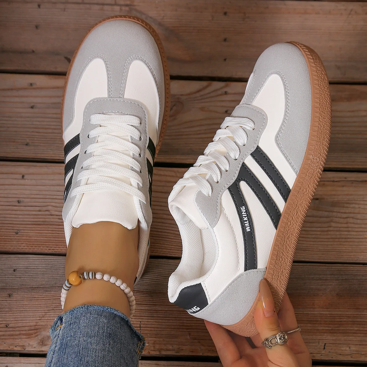 Luxury Women's Flat Loafers 2025 Spring Collection Comfortable Slip-On Lightweight Outdoor Fashion Shoes for Ladies