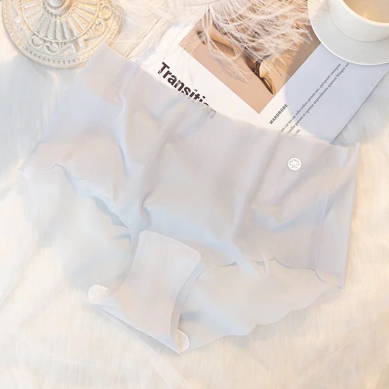3PCS Women Summer Panties Sexy Lingerie Ice Silk Quick Drying Briefs Female Seamless Solid Color Underpants Cool Panties