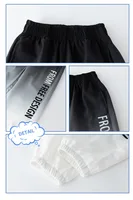 ملابس صيفية للأولاد المراهقين لعام 2025 ملابس غير رسمية للأطفال بدلة رياضية متدرجة للأطفال تي شيرت + ربطة عنق للكاحل 4 5 6 7 8 9 10 12 سنة 3