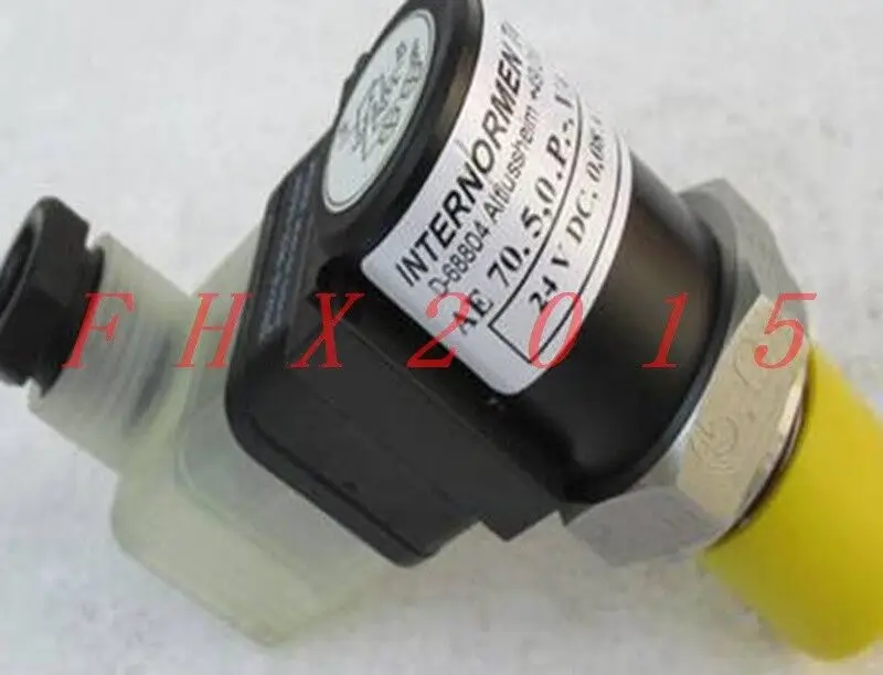 

ONE NEW INTERNORMEN pressure valve AE70.5,0.P.-.VA.
