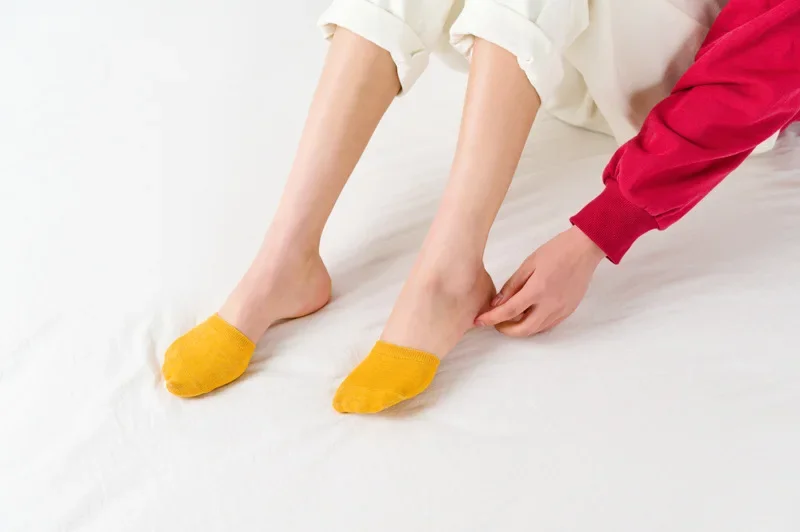 5 Paar Vorfußsocken für Damen, Sommer, einfarbig, halbe Zehenabdeckung, halbe Socken, unsichtbare, atmungsaktive Baumwollsocken für Fersen – Detail 7