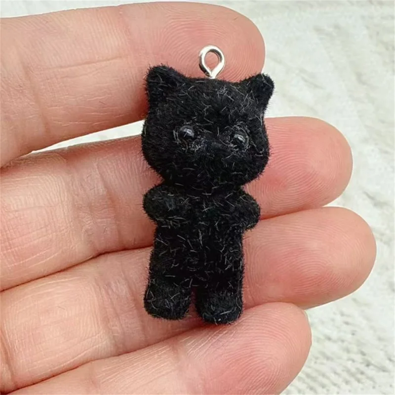 4pcs Kawaii 3D Fluffy Flocking Resin Cat Animal Charms