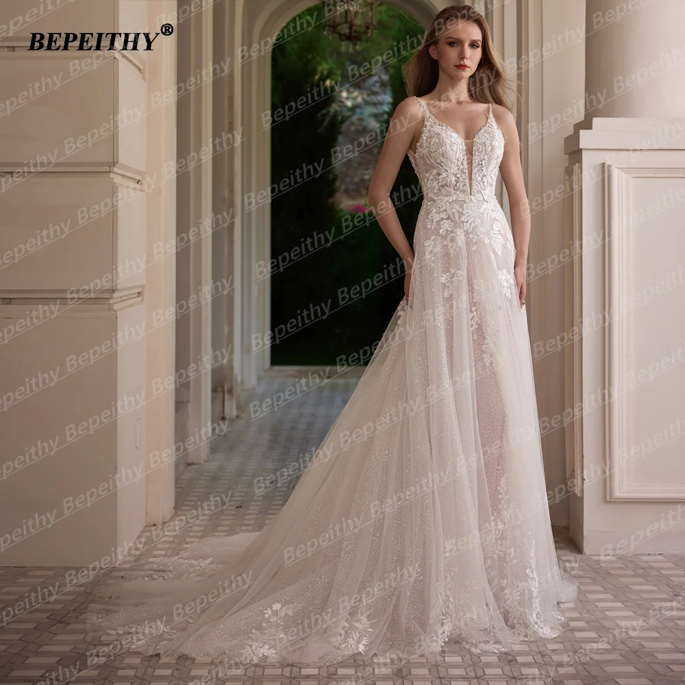 BEPEITHY Customized Sexy Backless A Line Wedding Dresses Sleeveless Women V Neck Glitter Boho Court Train Lace Bride Bridal Gown
