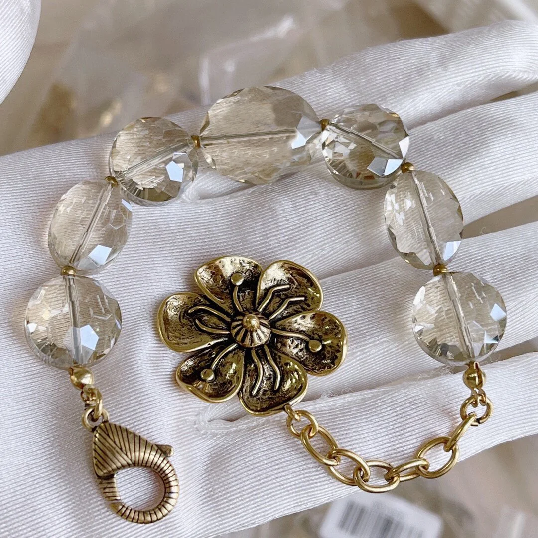 2022 Brand Crystal bracelet with flower at the end Bracelet  Mobile, Platinum And Rose GoldJewellery 