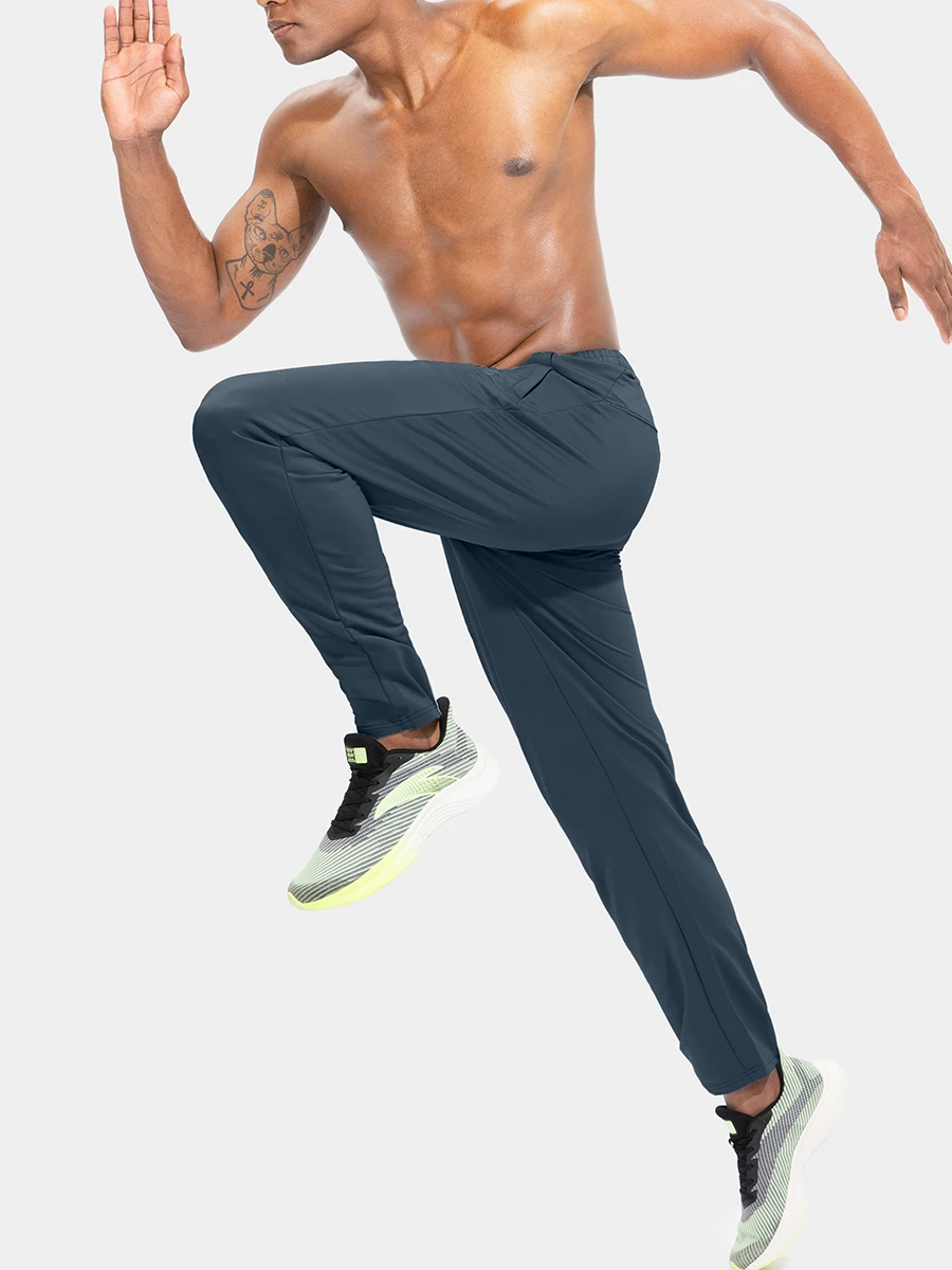 

G Gradual Mens Sweatpants with Pockets Sports Joggers Athletic Running Casual Yoga Pants Loose Fit Straight Leg Open Bottom