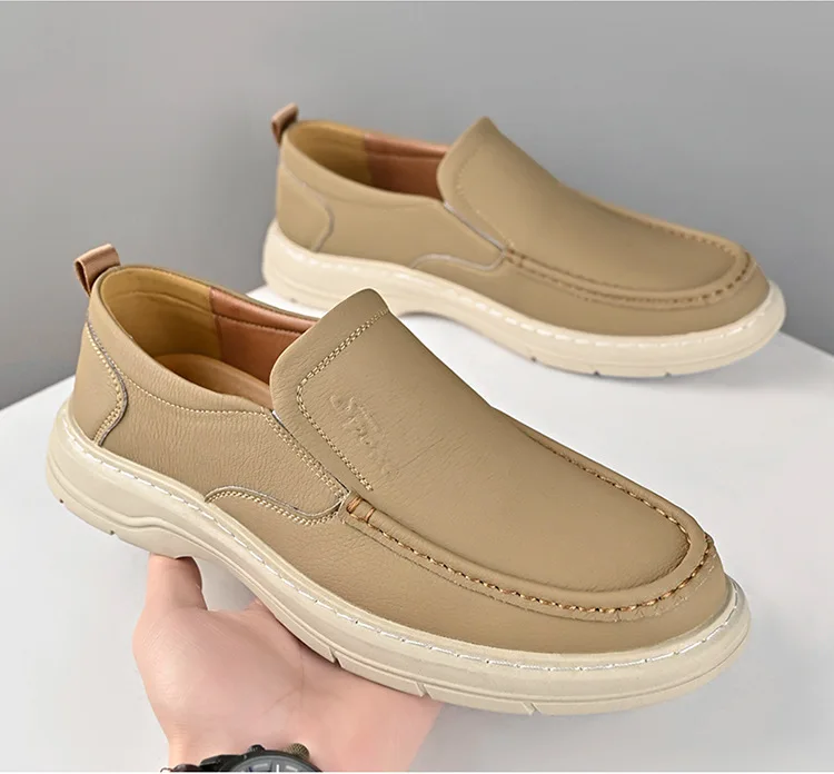 حذاء رياضي جلد طبيعي فاخر 2025