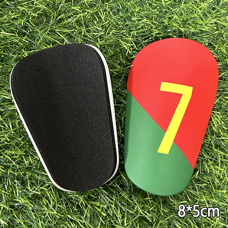 thumbnail image 1 of 1 par de mini espinilleras de fútbol, protector de piernas, resistente al desgaste, amortiguador, protector de piernas, tabla de caña para entrenamiento de fútbol, 1 of 5