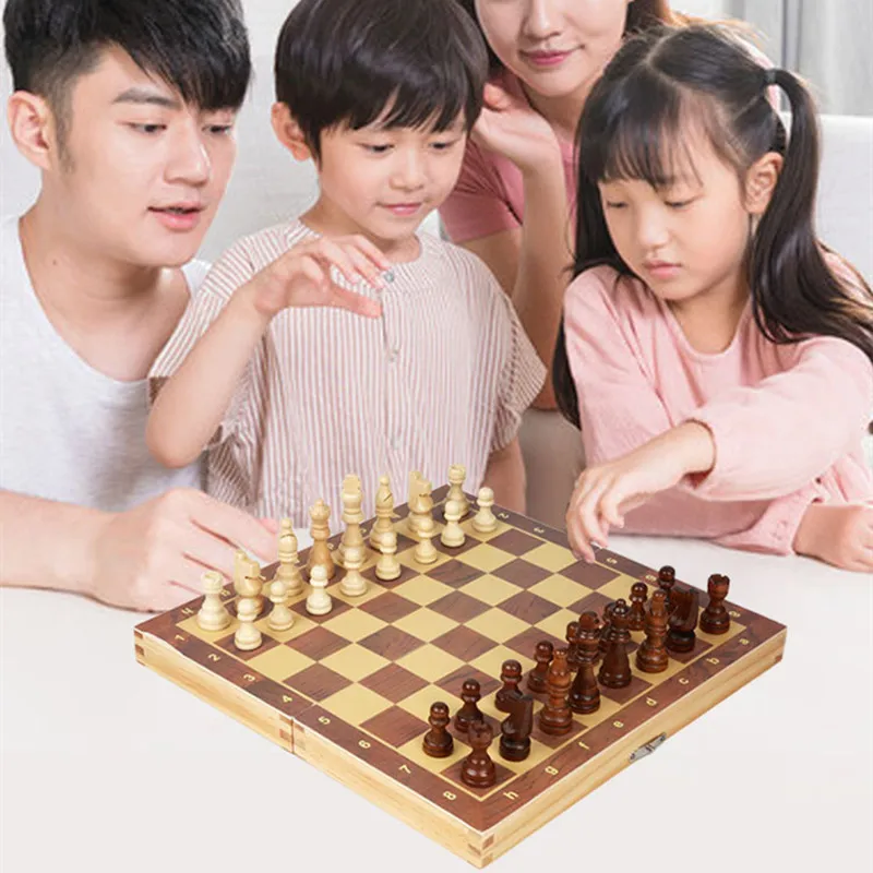Magnetic Wooden Folding Chess Set Felted Game Board 28cm*29cm Interior Storage Adult Kids Gift Family Game Chess Board