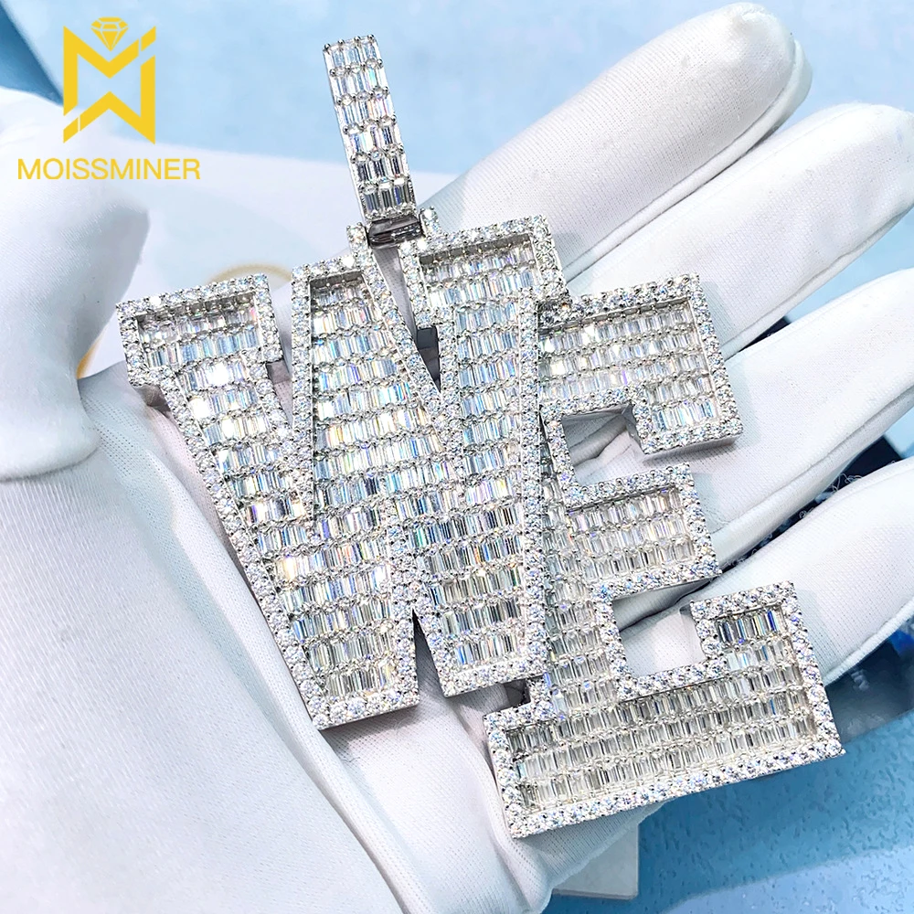 Ожерелье с подвеской WE Letter Moissanite для женщин