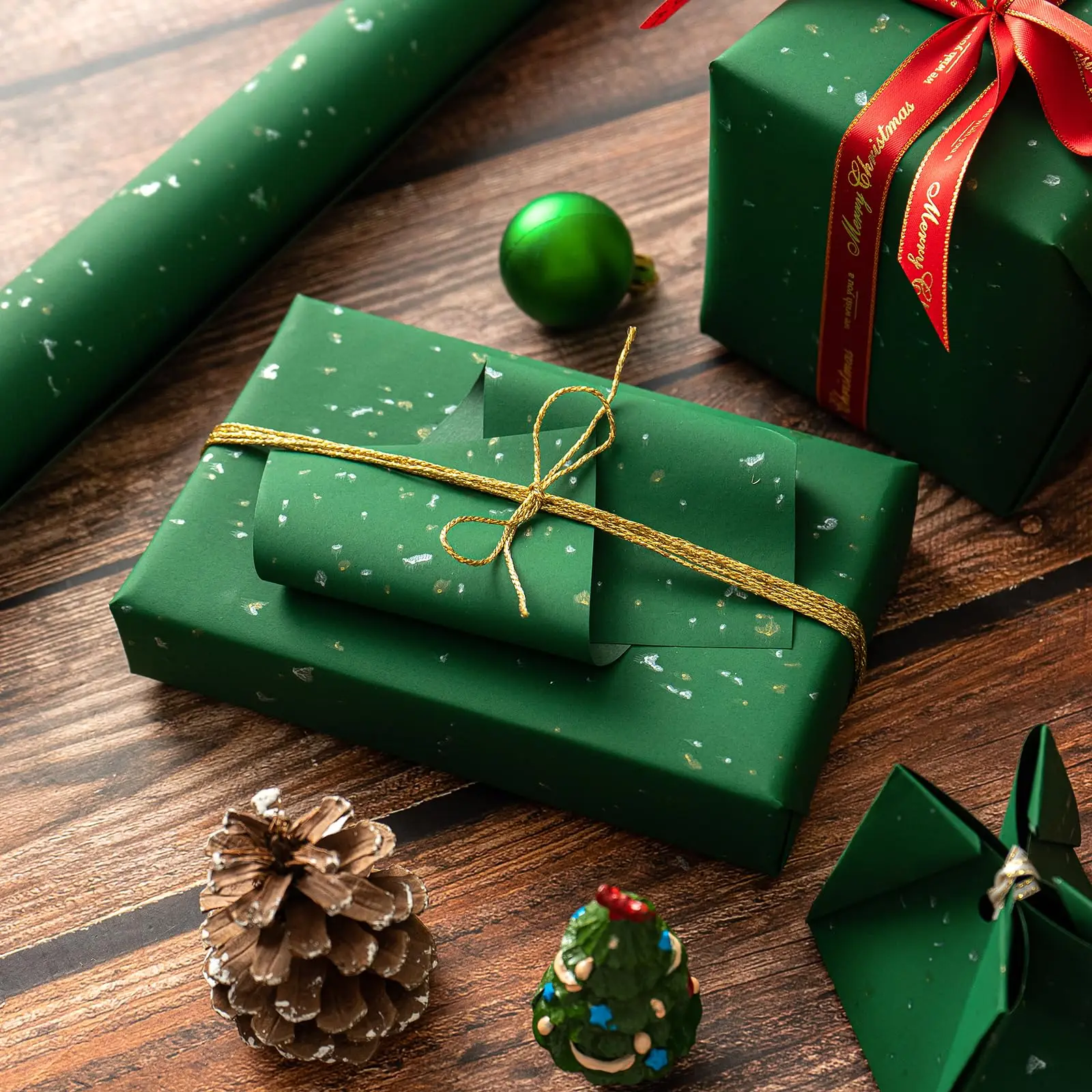 Gift Wrapping Paper Roll 1 Roll 17inch x 120inch Green Gold Foil Design for Holiday Birthday Wedding Party
