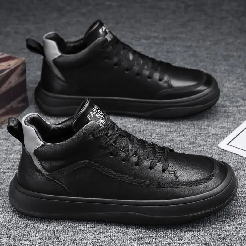 

2023 New Men's Fashion Casual Leather Shoes Non-slip Wear-resistant Sports Comfortable Flat Slip-on Casual Shoe Men plush warm