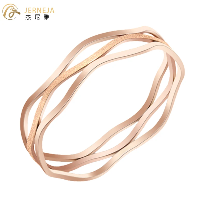 Closed Bracelet Women's Jewelry Titanium Three Ring Bracelet Stainless Steel Jewelry Accessories Fashion Gift Colorfast 24g