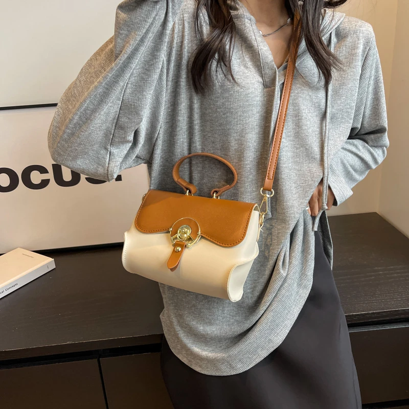 

2023 Autumn New Women's Bag High Quality Fashion Simple Casual PU Small Handbag Trend Large Capacity Versatile Crossbody Bag