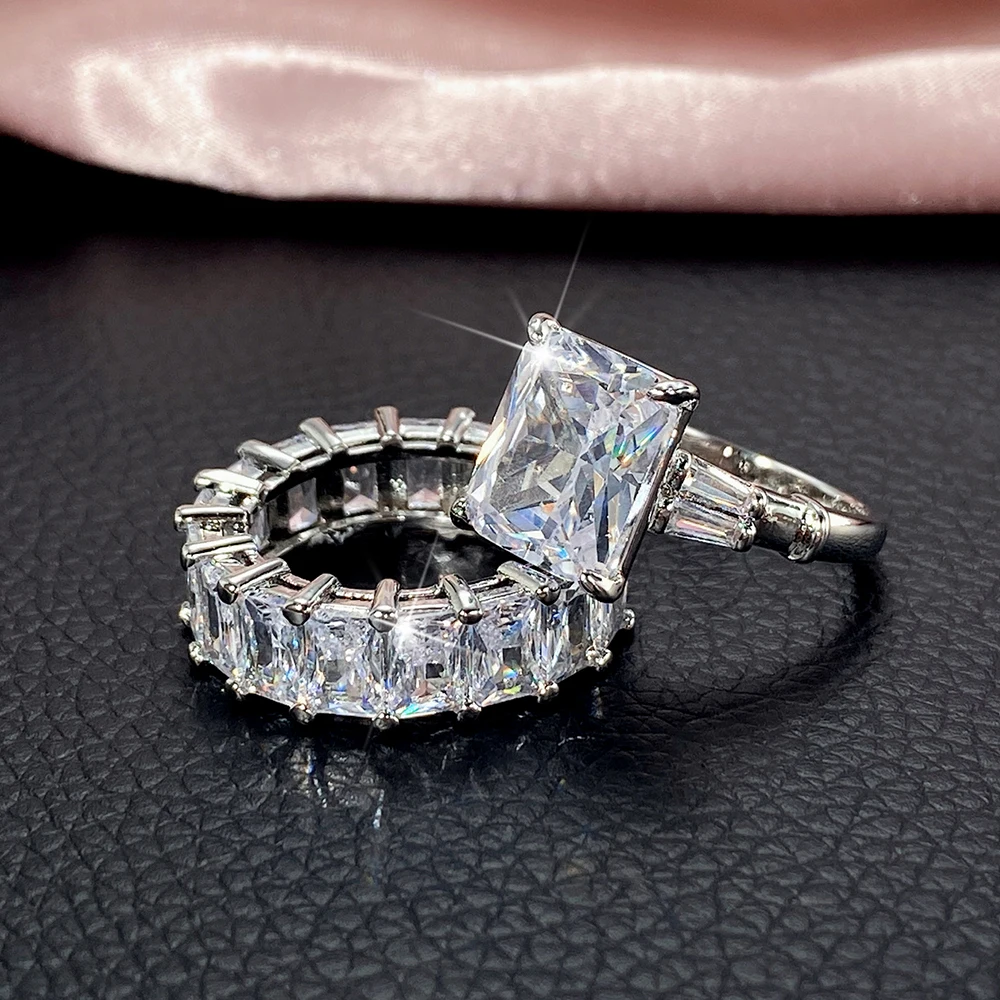 Huitan Trendy 2 PCS Set Rings for Engagement Wedding Crystal