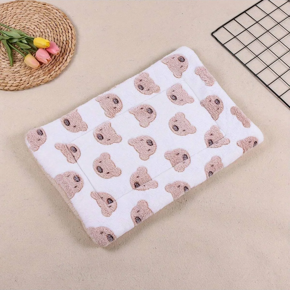 1pc-Printed Pet Blanket Floor Mat - Suitable for Small and Medium sized Pets for Heating and Sleeping