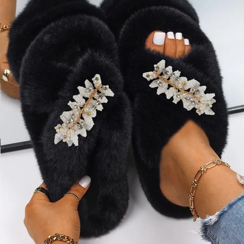 Plush Women Winter Home Slippers Indoor Bedroom Flat Shoes Crystal Rhinestone Shoes Soft Warm Slides Fur Sandals