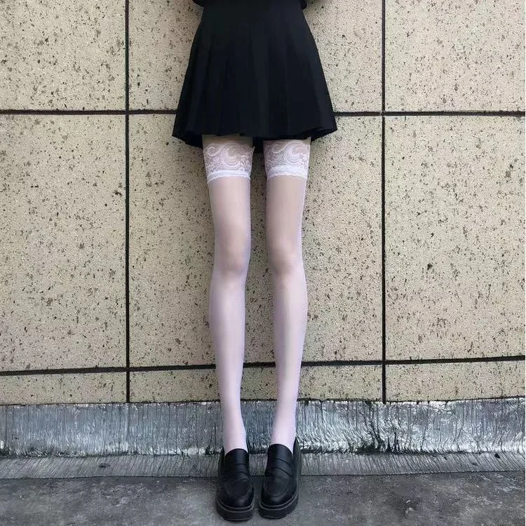 Sexy Red Edge Over The Knee Long Socks Got
