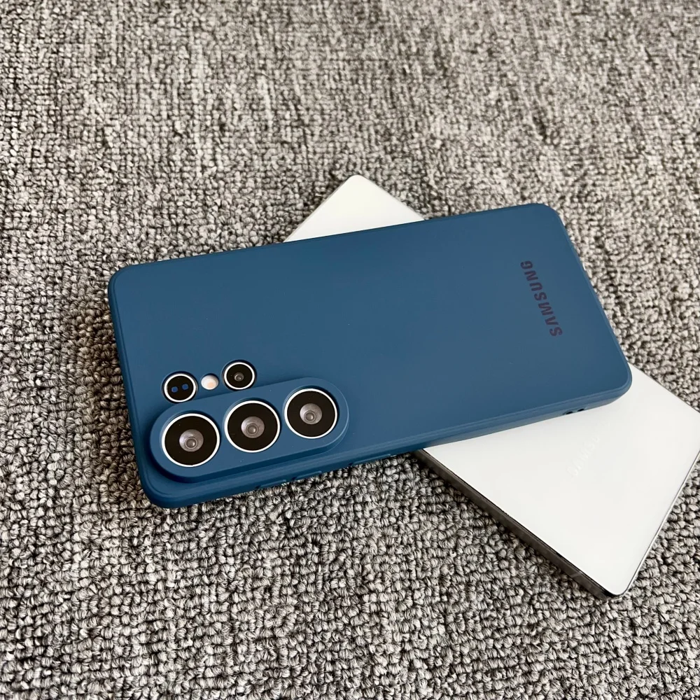 Luxuriöse Flüssigsilikon-Armbandhülle Weiche Schutzhülle für Samsung S25 S26 Ultra S24 S23 S22 Plus S21 S20 FE Note 20 Ultra A56 A36 – Detail 20