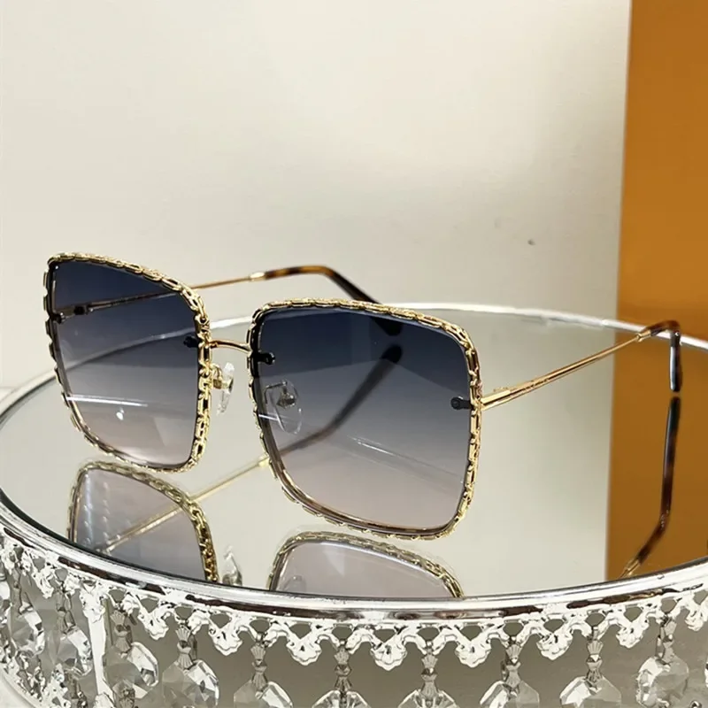 

Модные большие квадратные солнцезащитные очки для женщин, солнцезащитные очки в стиле ретро с большой оправой для женщин, дизайнерские очки с металлической оправой D