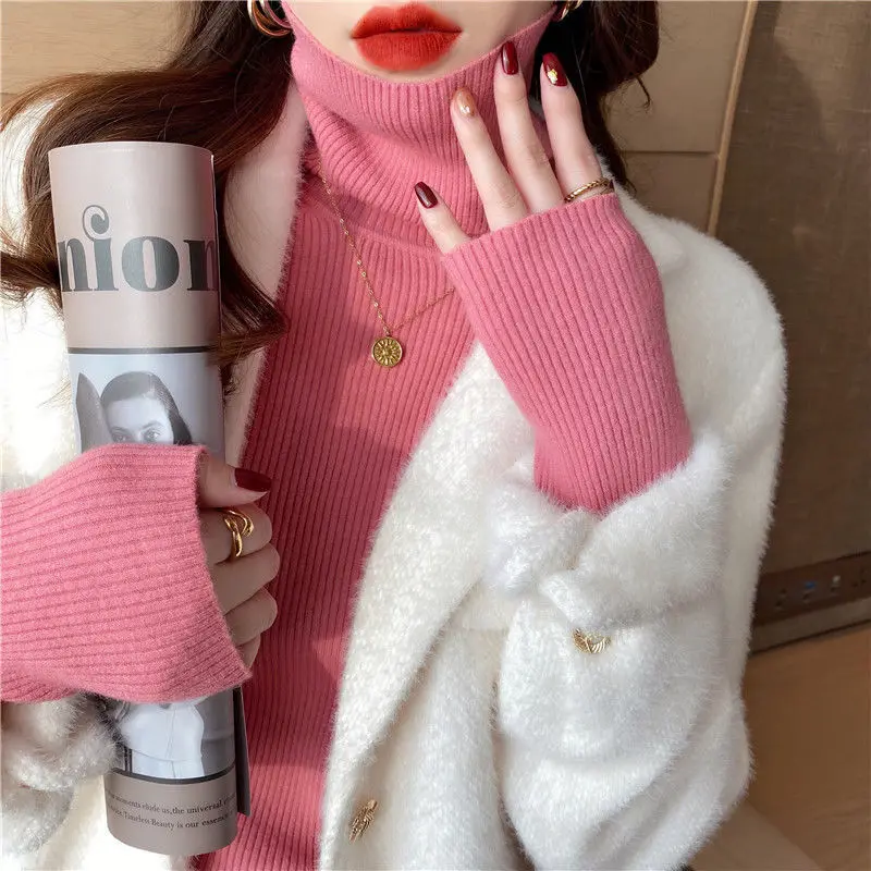 

In the autumn of 2022, the new foreign style turtle neck women's pullover with long sleeves and slim pile collar wears knitted b