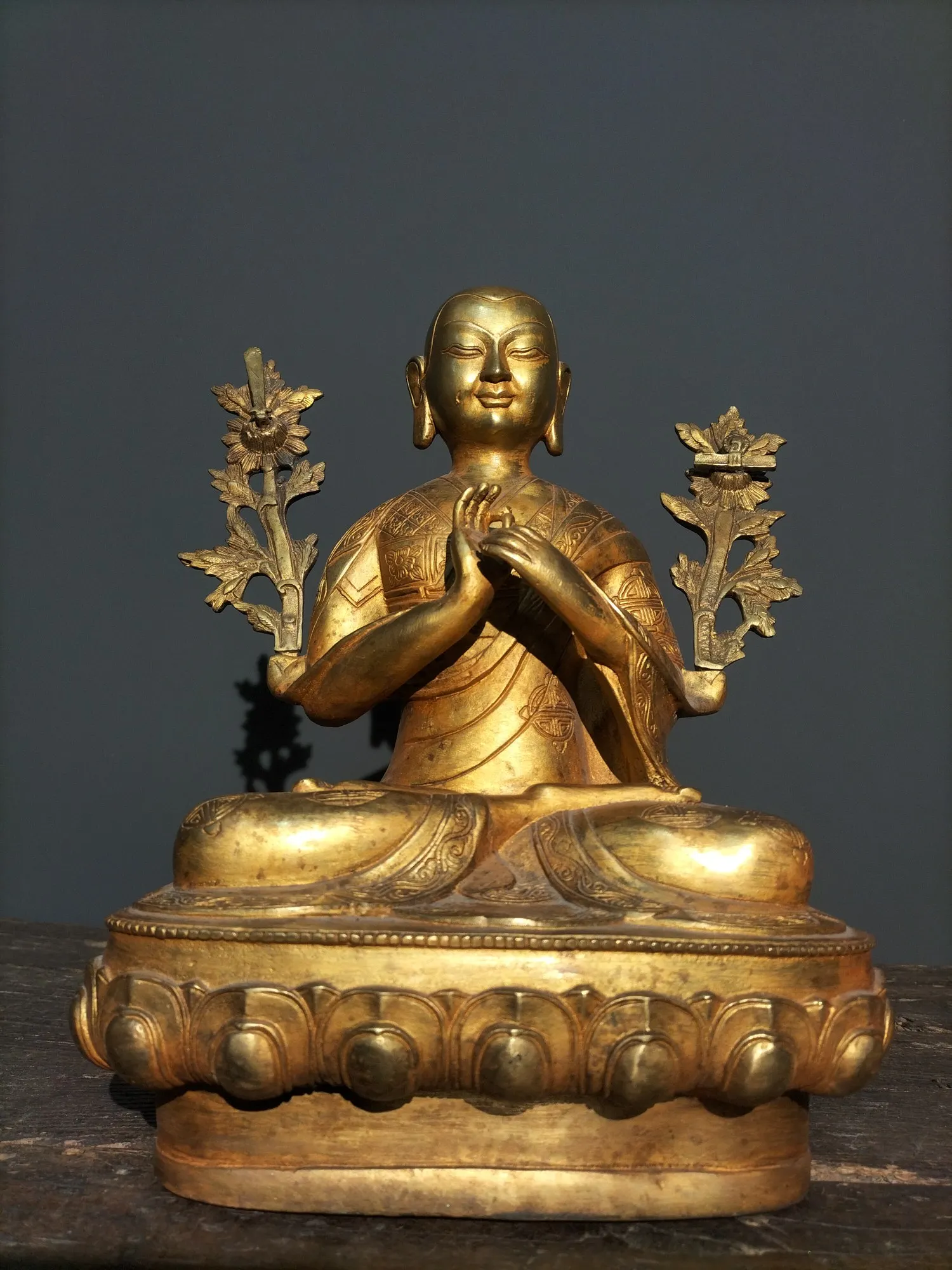 

12"Tibetan Temple Collection old Bronze Gilt Master Tsongkhapa Tibetan Buddha lotus platform worship buddha Town house Exorcism