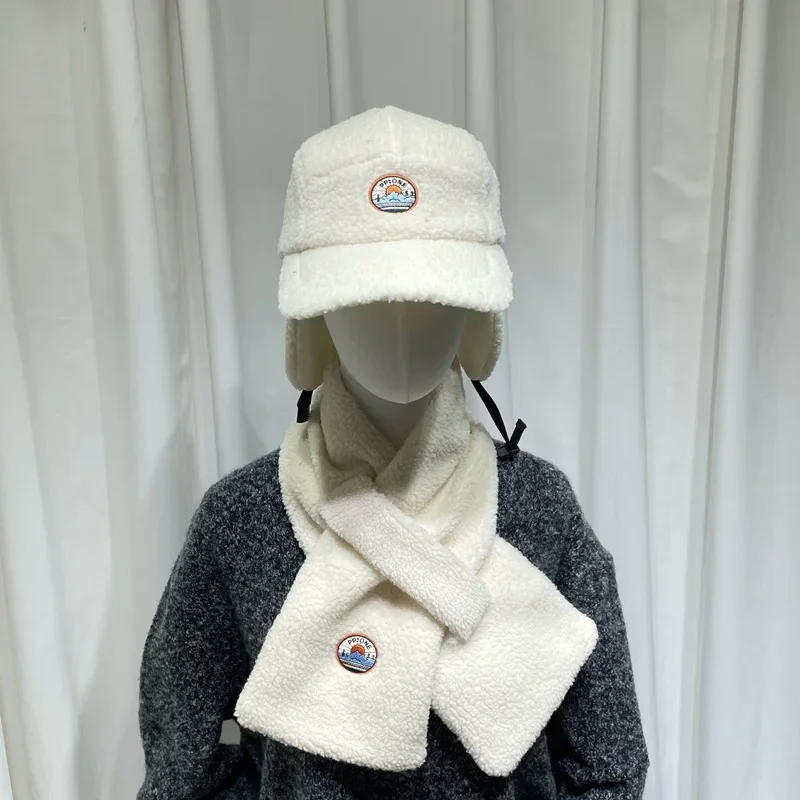 

New Winter Lamb Wool Warm Men Baseball Hat Women's Thickened Scarf Two-piece Set Couple Versatile Ear Protection Cap Gorras