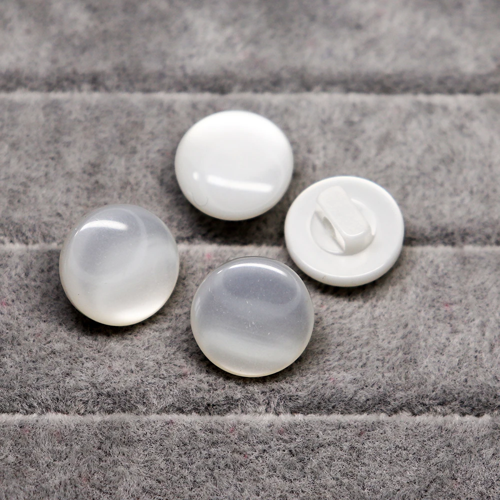 10mm- 22mm Shank White Pearlescent  Fashion Buttons for coat Shirt Sweater Classic Pearlescent Sewing Buttons 4