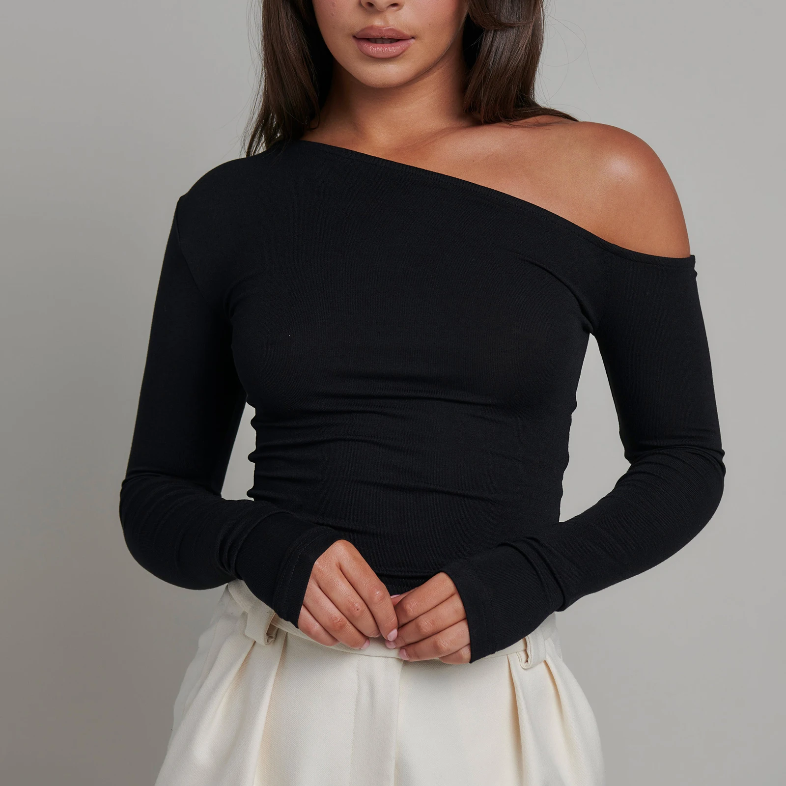 

Women's Long Sleeve Crop Tops Solid Color One Shoulder Shirt Casual Pullovers for Club Streetwear Aesthetic Grunge Clothes